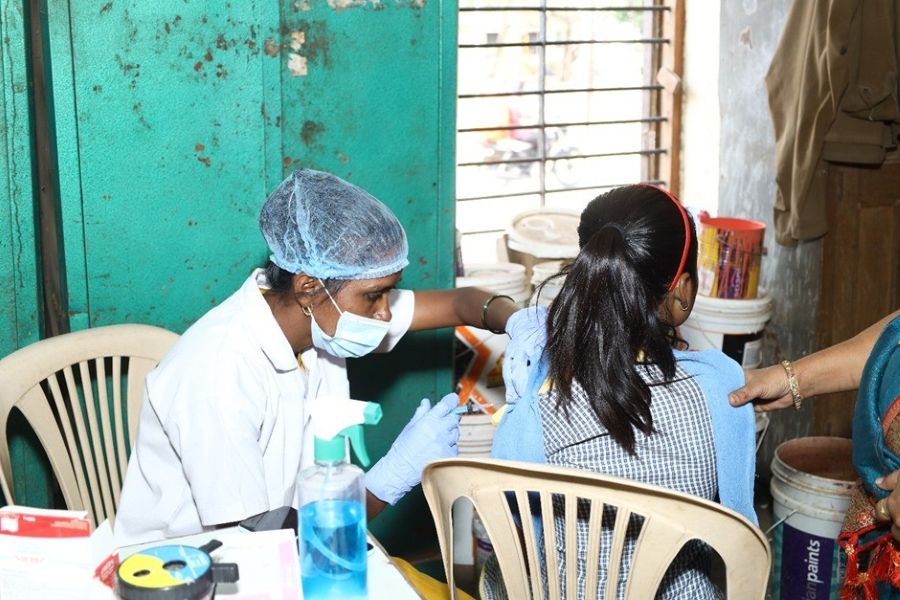 CreditAccess India Foundation Immunizes 2K Rural Girls With Cervical Cancer Vaccination